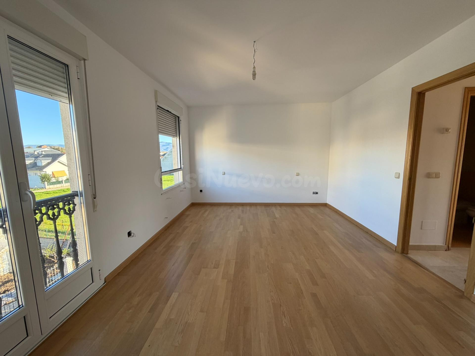 Edificio a la venta en Cacabelos - foto 5
