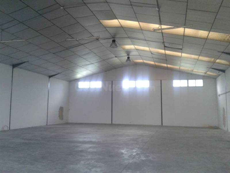 Nave industrial 800m² en alquiler - Poligono El Pla