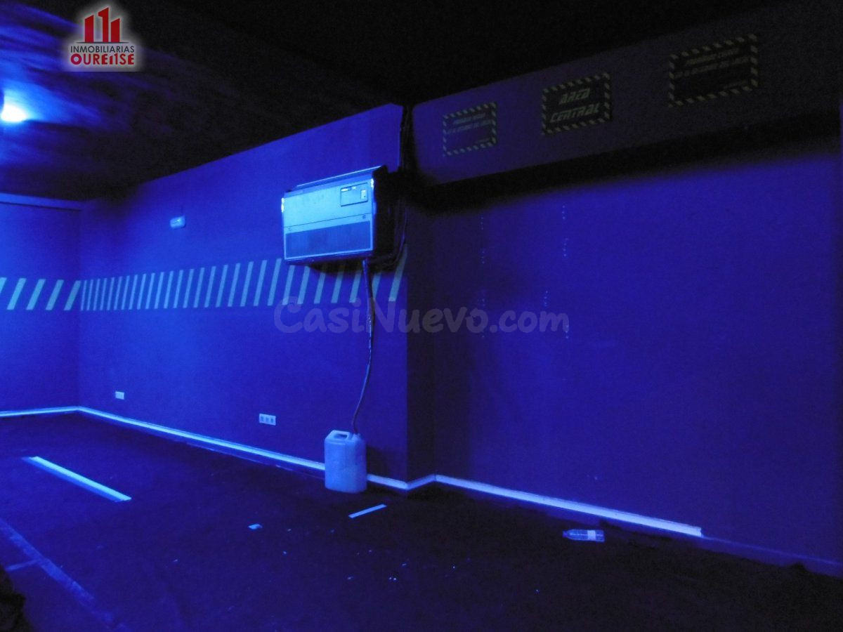 LOCAL COMERCIAL EN GALERÍAS CÉNTRICAS DE LA CIUDAD DE ORENSE - foto 2