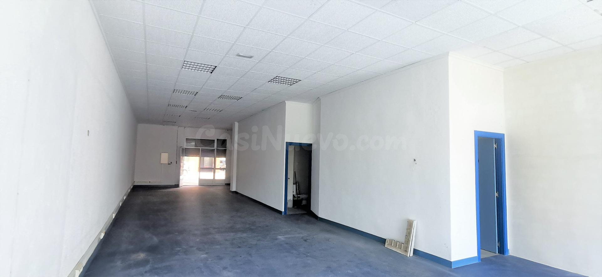 Local comercial 130m² en alquiler - Sant Josep