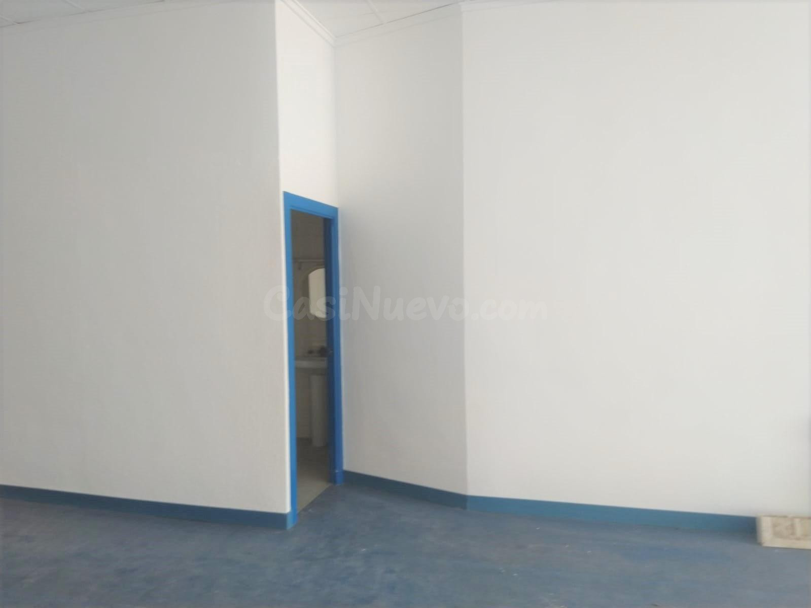 Local comercial 130m² en alquiler - Sant Josep - foto 2