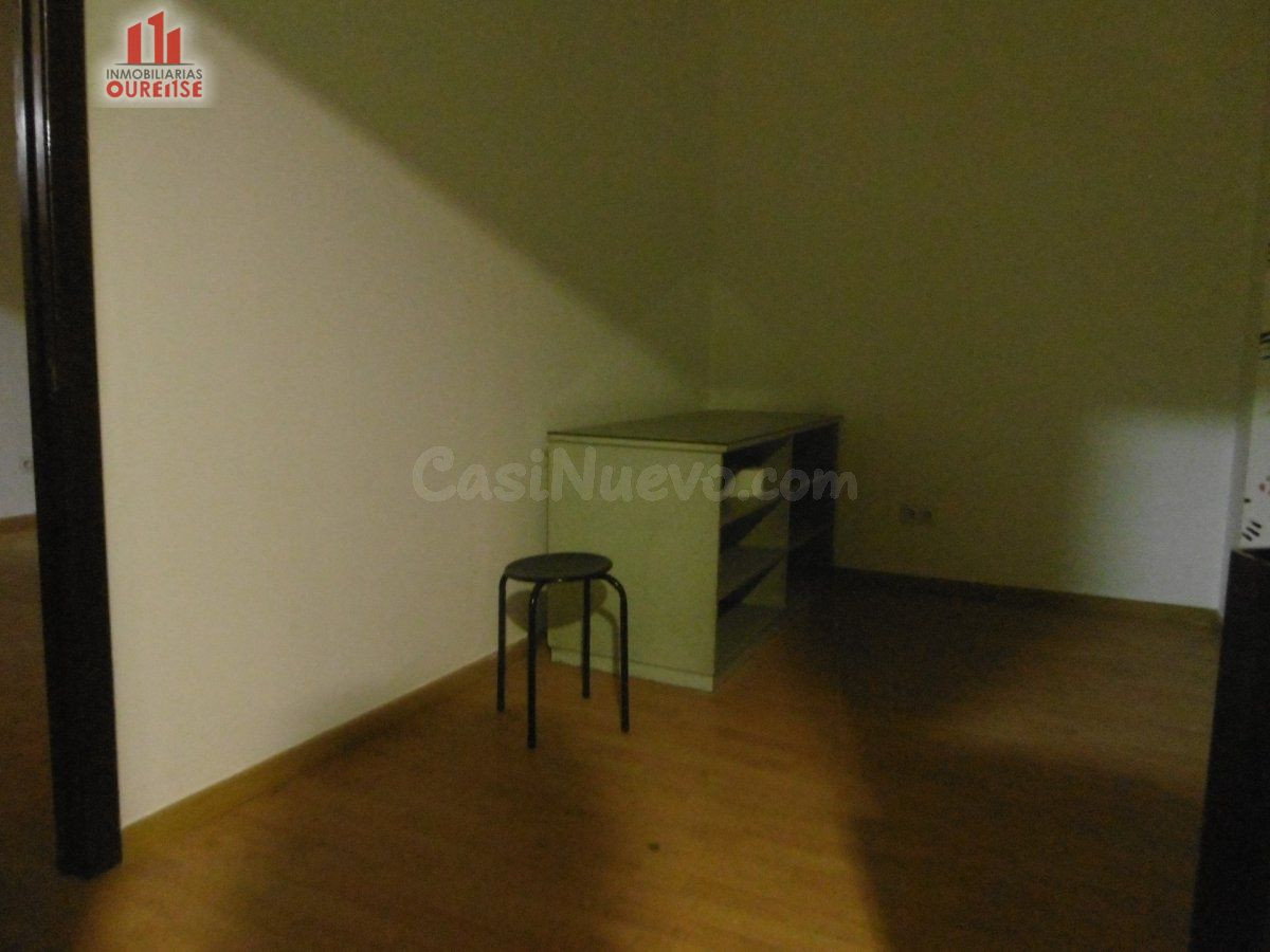 LOCAL COMERCIAL EN GALERÍAS EN EL CENTRO DE LA CIUDAD - foto 5