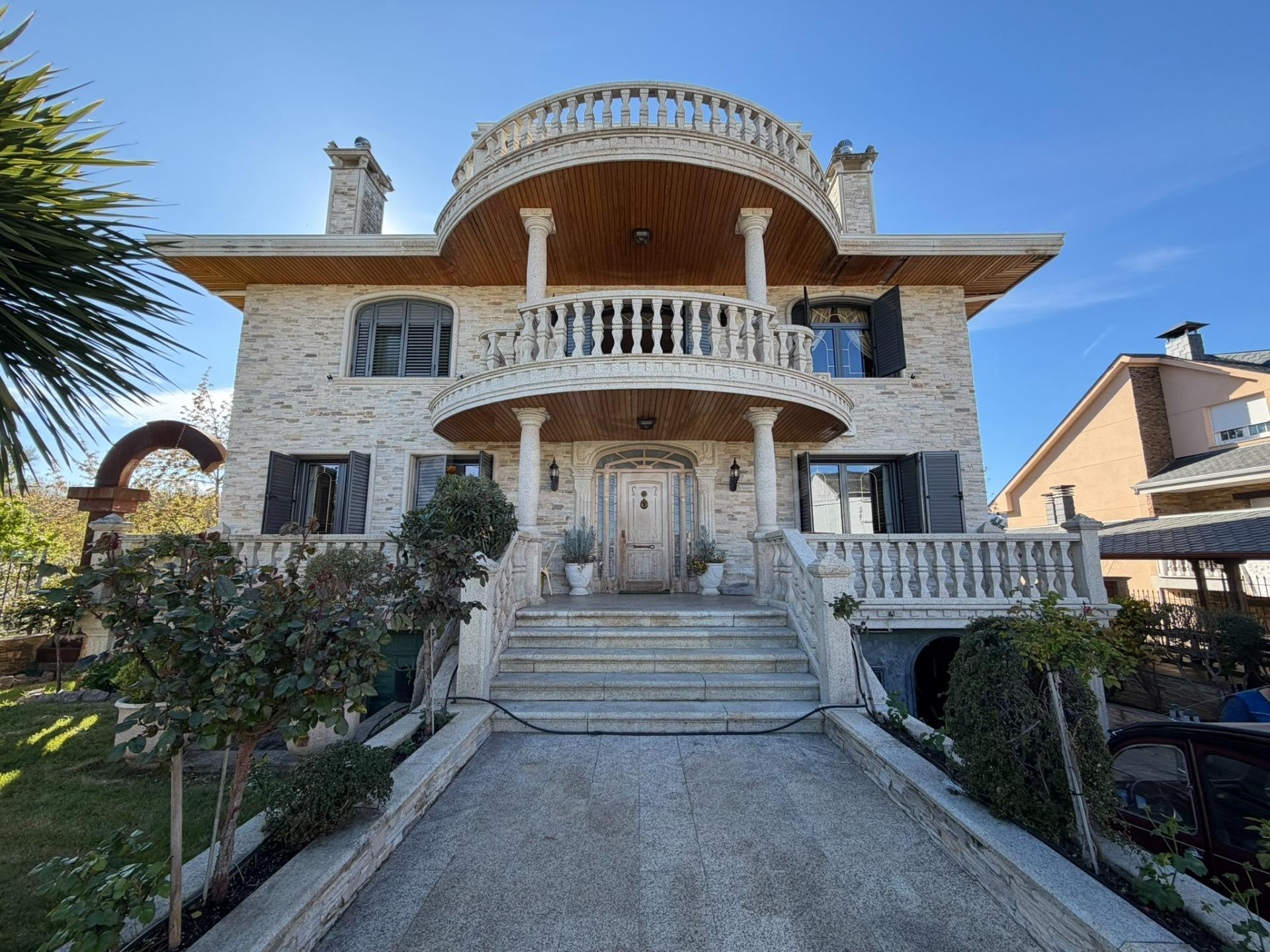 Venta chalet en Cacabelos