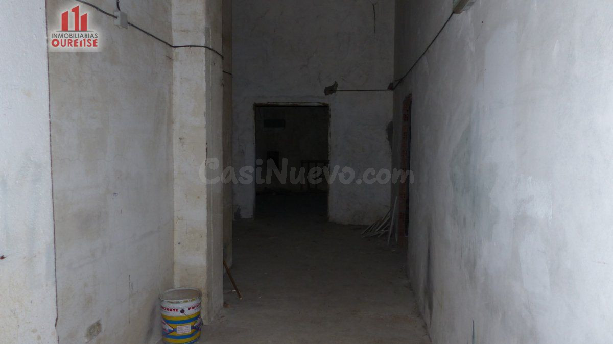 LOCAL COMERCIAL AL LADO DE LA IGLESIAS DE FATIMA - foto 3