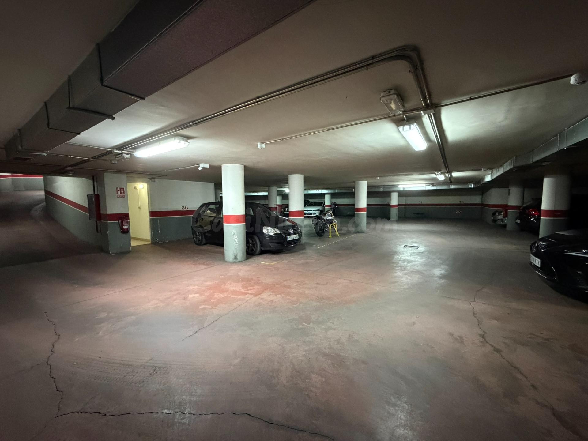 Venta plaza de garaje en el centro de Ponferrada - foto 3