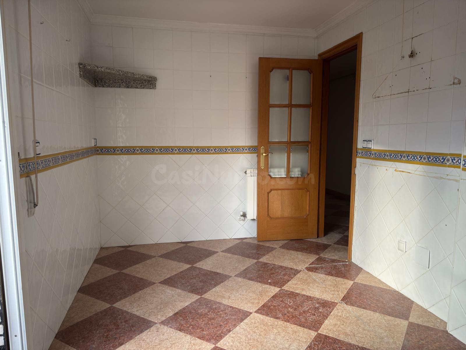 VENTA DE PISO CON GARAJE EN BEMBIBRE - foto 3