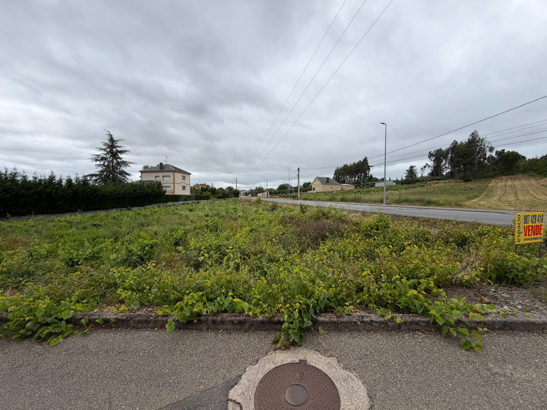 Venta finca urbana en Cabañas Raras - León - foto 2