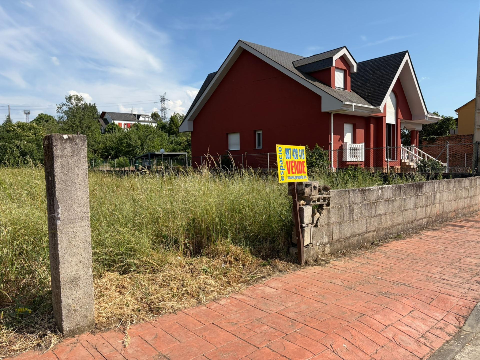 Venta finca urbana en Cubillos del Sil - León - foto 2