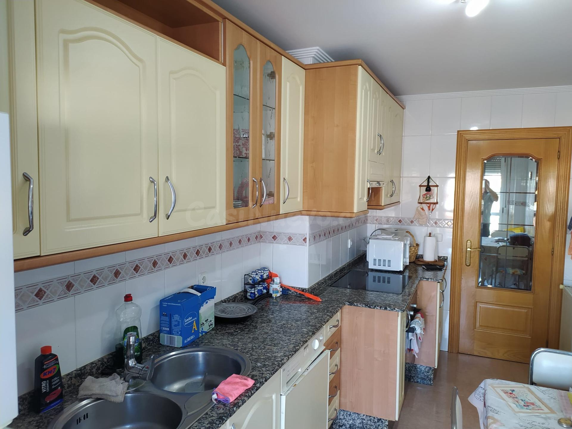 Apartamento en venta zona alta de Ponferrada - foto 3