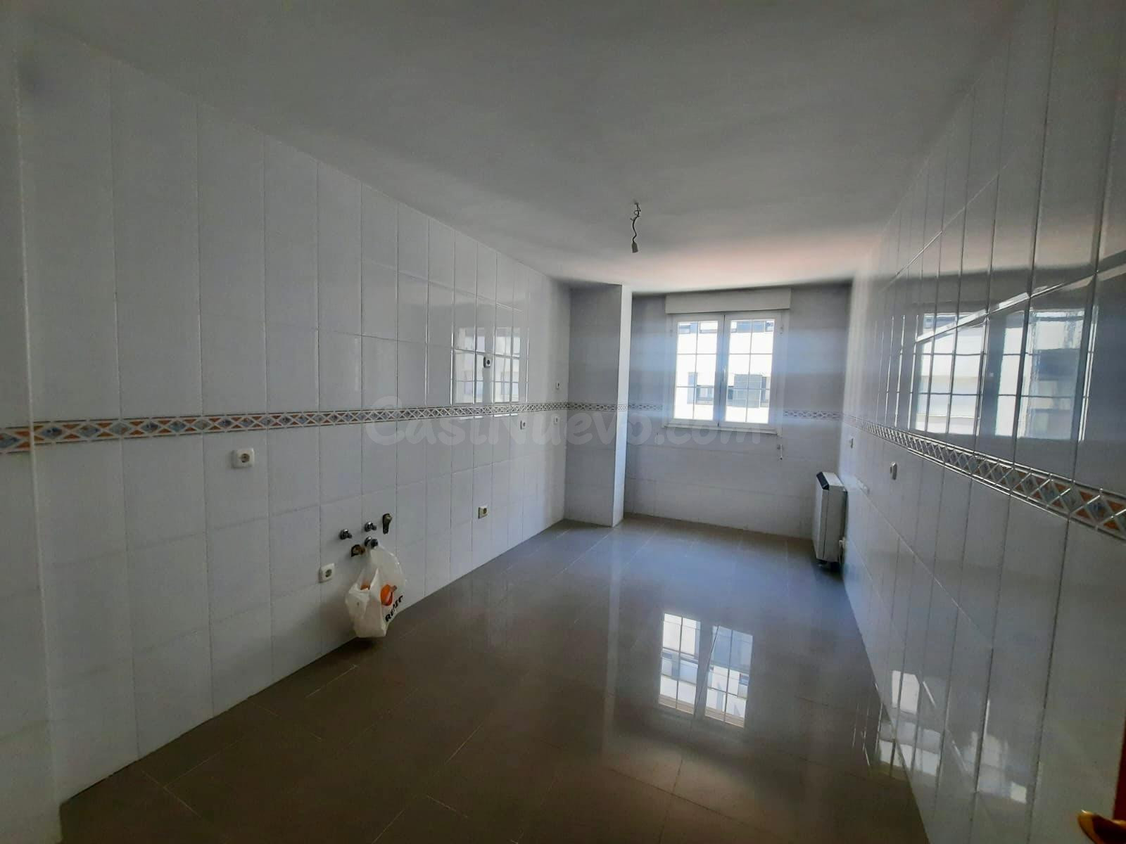 En venta piso zona centro de Ponferrada en León - foto 3