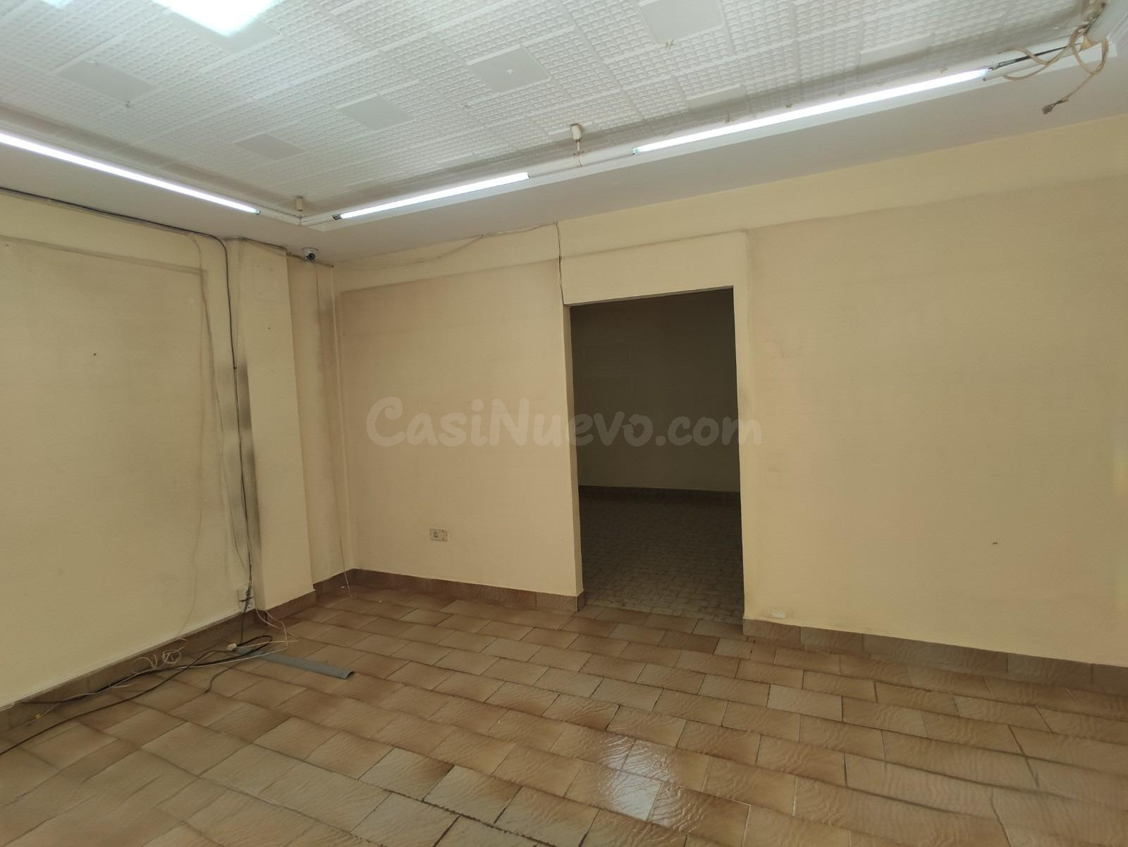 Local comercial 45m² en alquiler - Sant Josep - foto 3