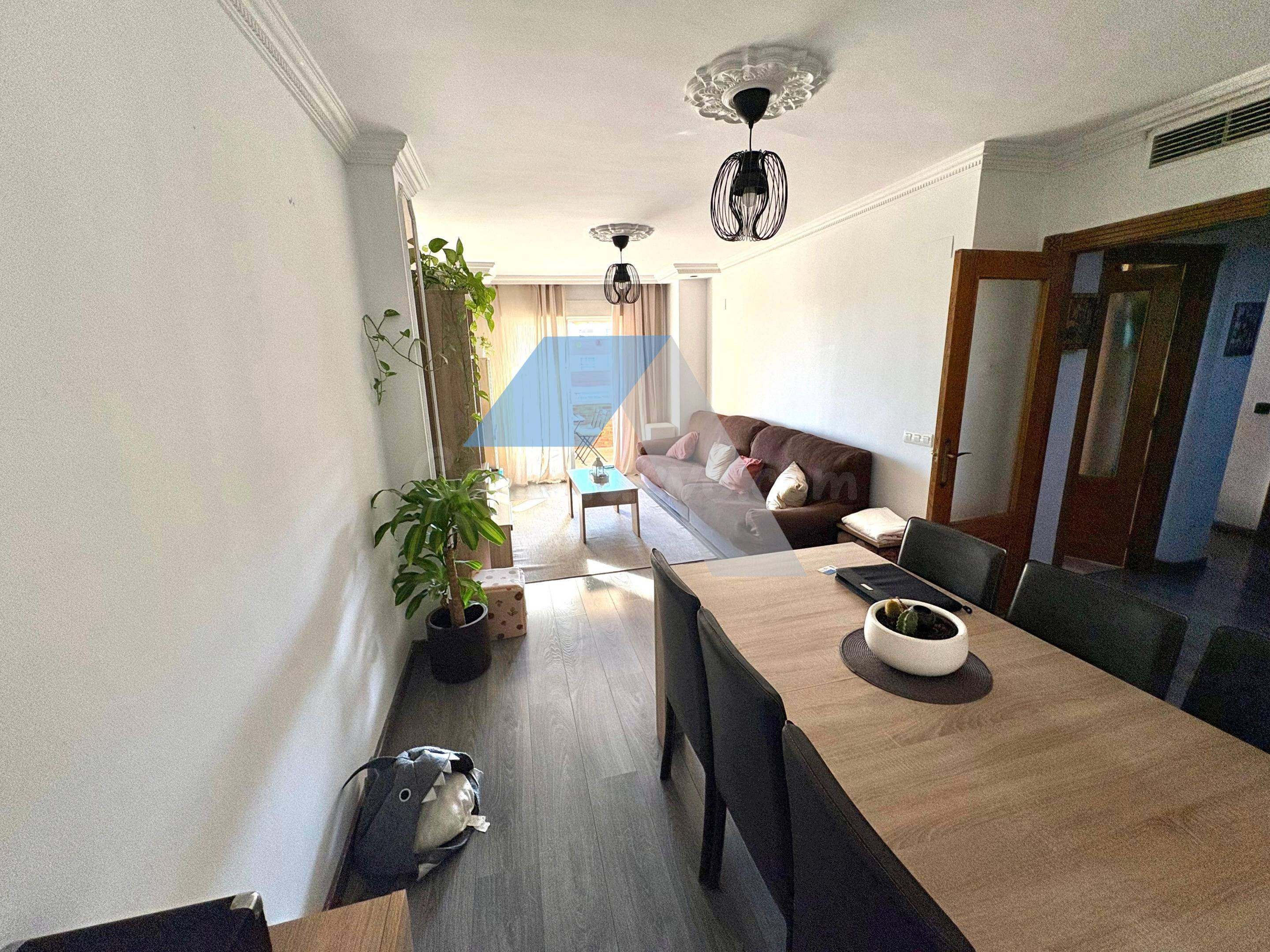 ✨ Vivienda de 2 habitaciones en excelente zona de Lo Torrent | Urbanización con piscina, garaje y trastero - foto 2