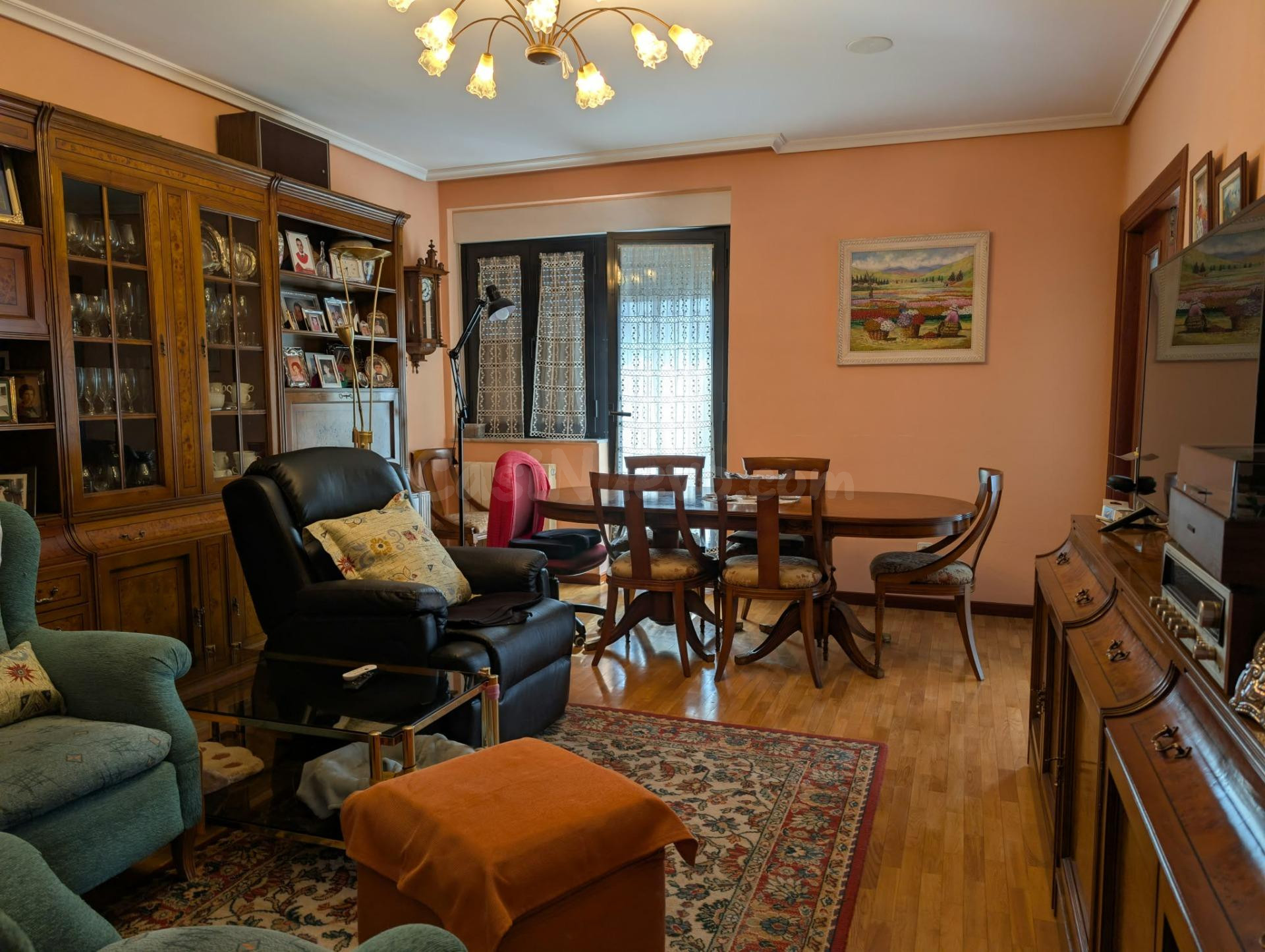 Venta piso en el barrio de los judios en Ponferrada - foto 3