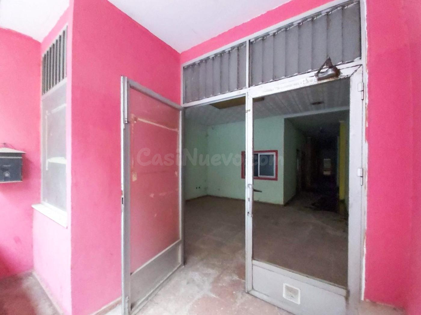 Local comercial de 664 m2 en calle Sant Pere de Gandía - foto 3