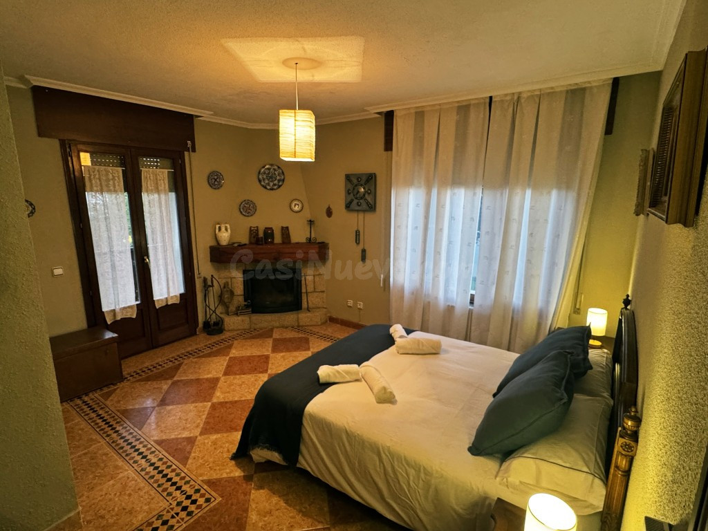 Casa-Chalet en Alquiler vacacional en Avila Ávila - foto 2
