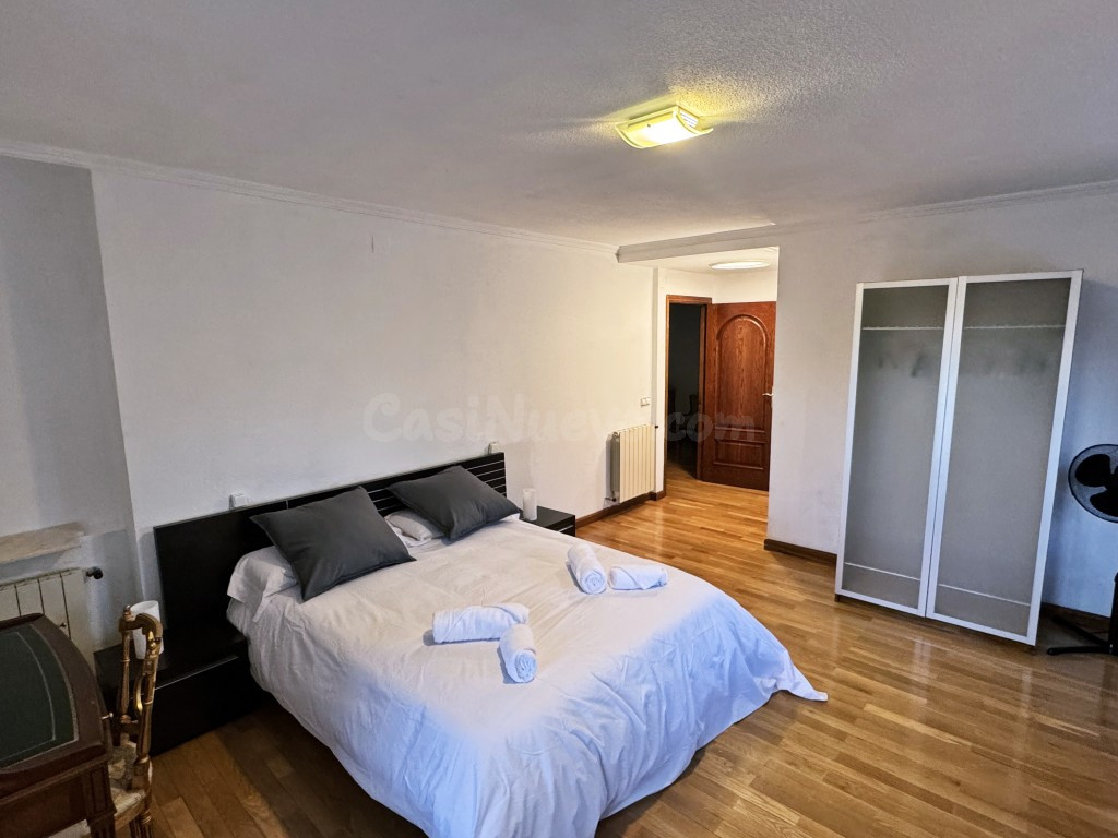 Casa-Chalet en Alquiler vacacional en Avila Ávila - foto 3