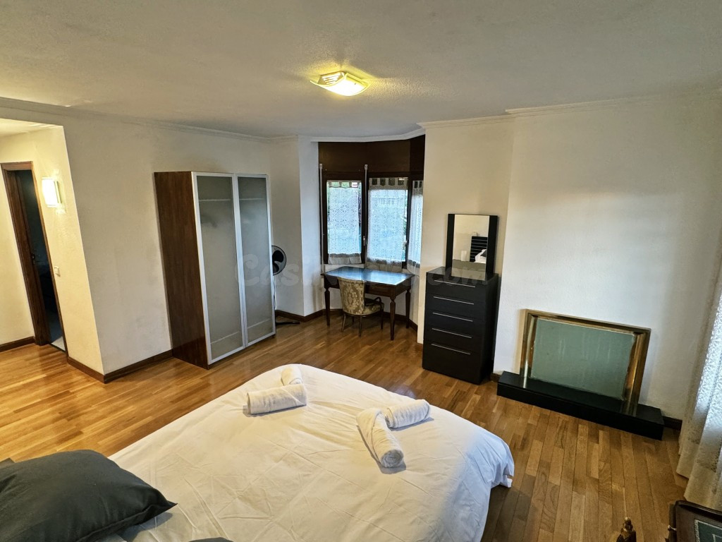 Casa-Chalet en Alquiler vacacional en Avila Ávila - foto 4