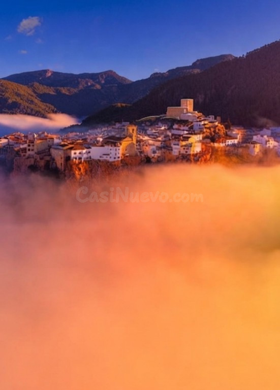 Casa de pueblo en Venta en Hornos De Segura Jaén - foto 2