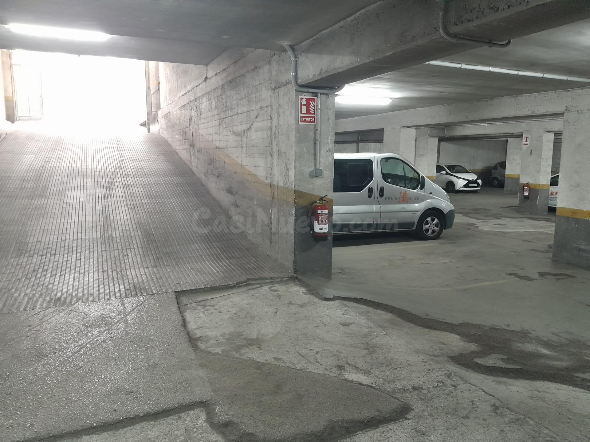 Plaza con muy buen acceso - foto 2