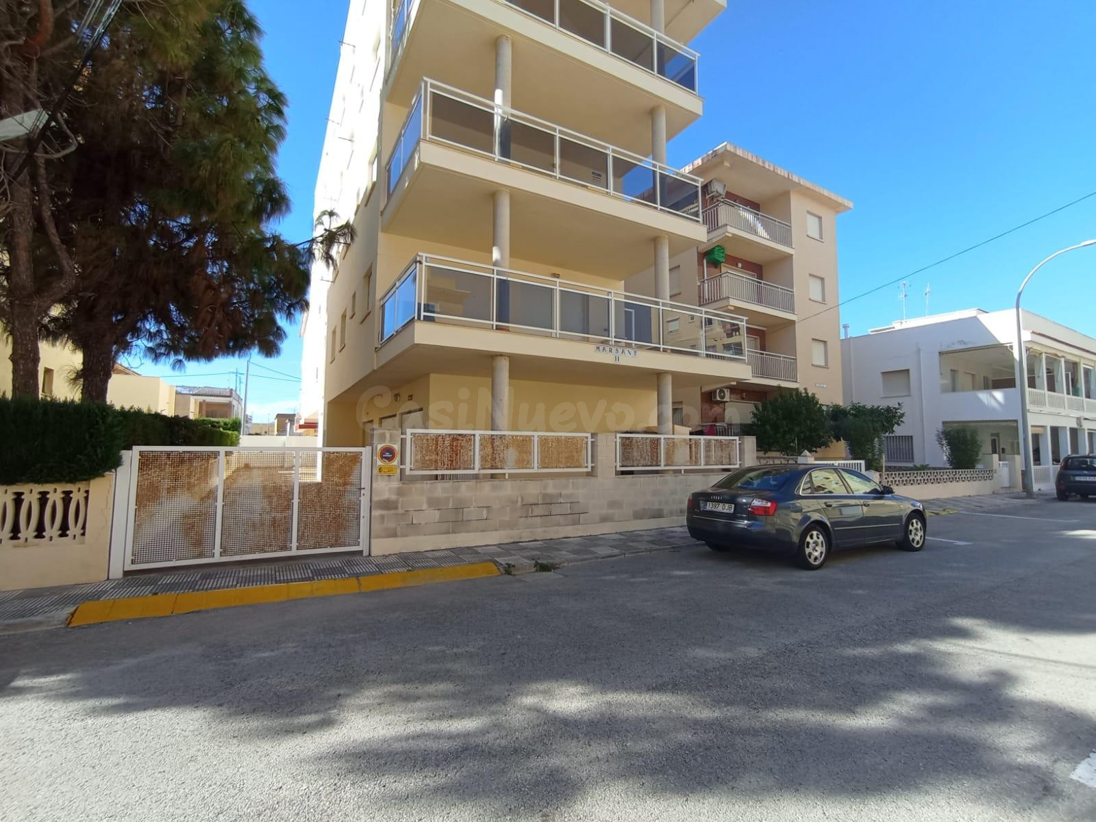 Garaje CERRADO en Venta en la playa de Bellreguard - foto 2