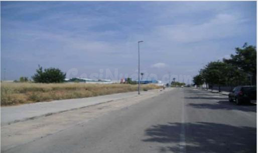 TERRENO URBANIZABLE DE 1.920 m2 en CARCAIXENT - foto 4