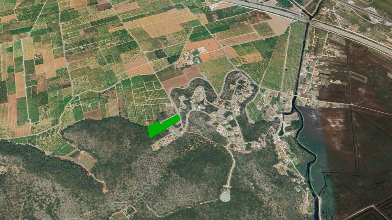 Terreno urbanizable en urb SANT PERE Oliva