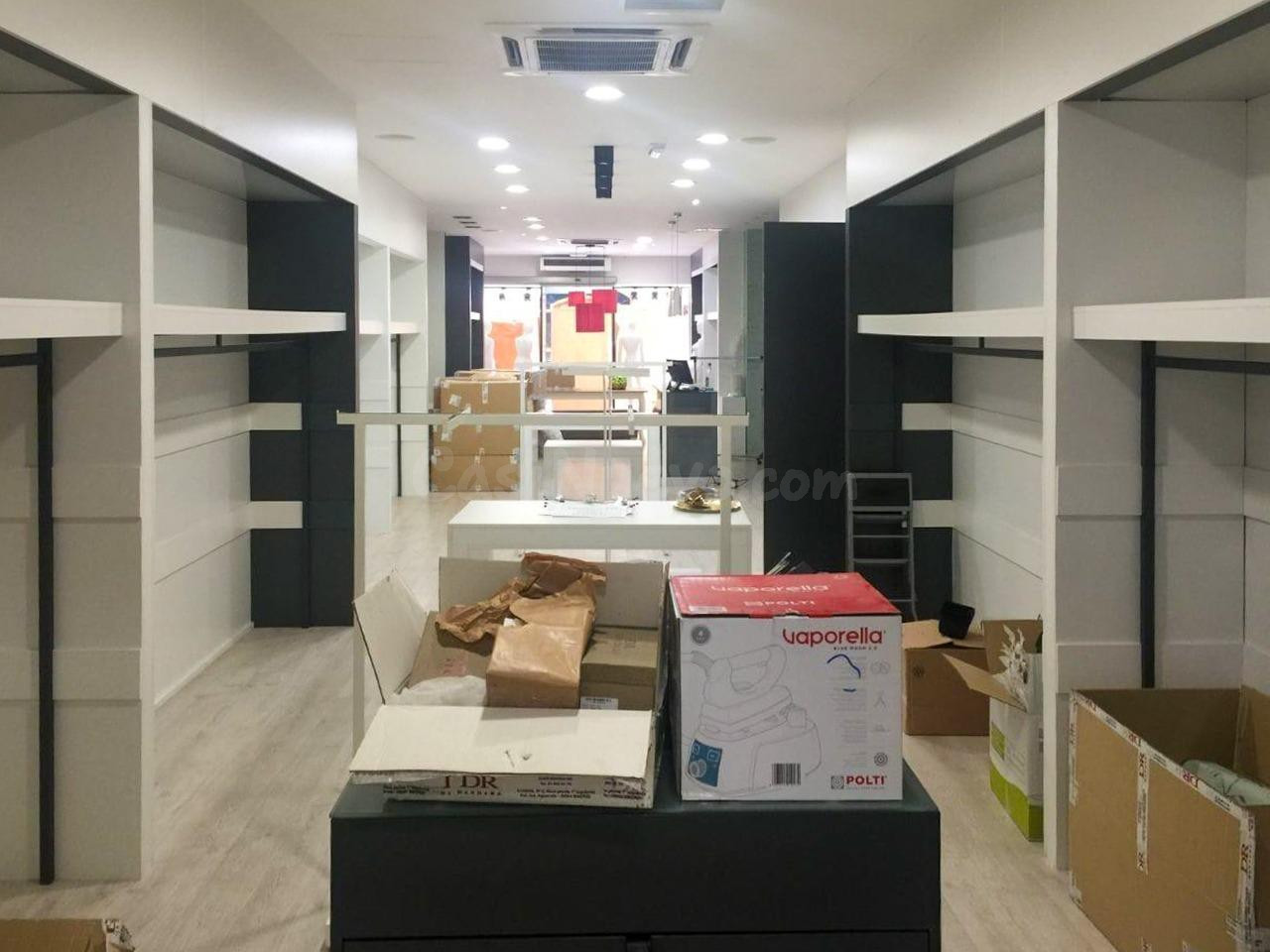 SE VENDE LOCAL COMERCIAL en pleno centro de Gandía - foto 3