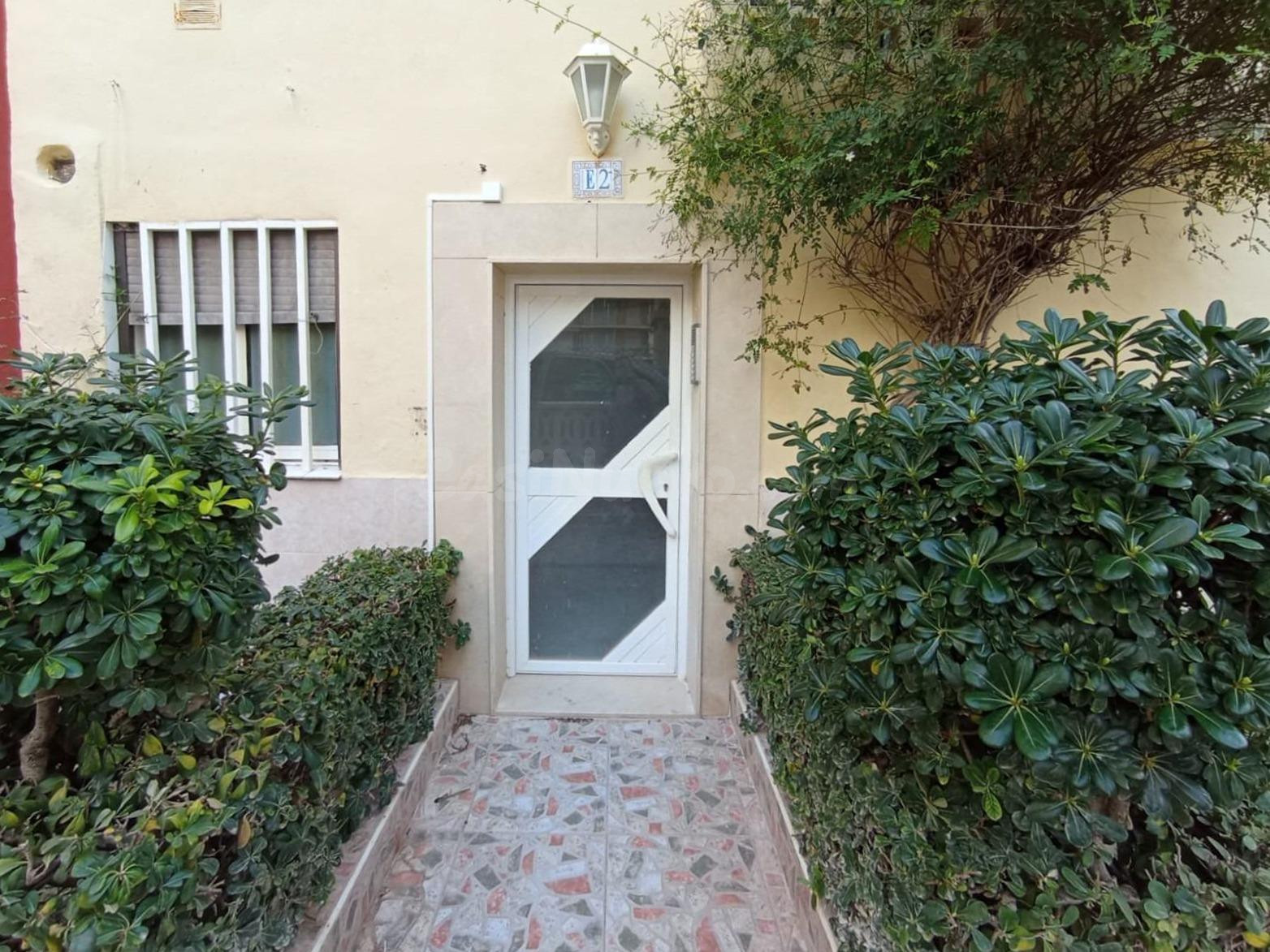 Bonito apartamento en playa de Gandía - foto 4