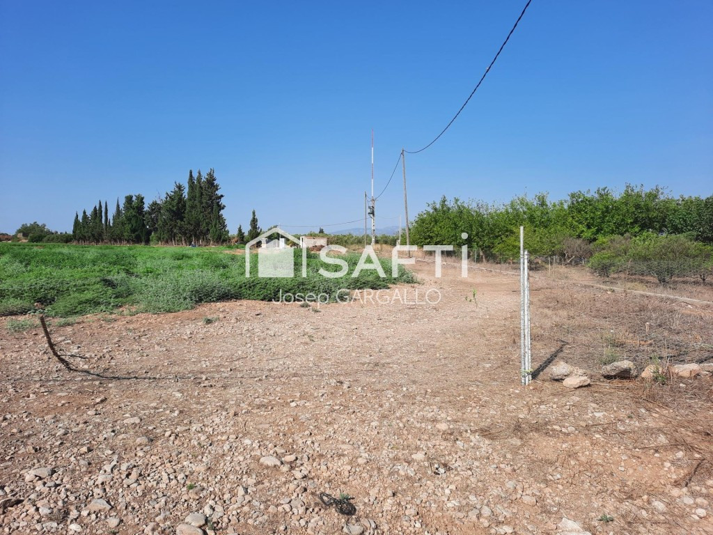 Finca rústica con pozo propio en Santa Bàrbara