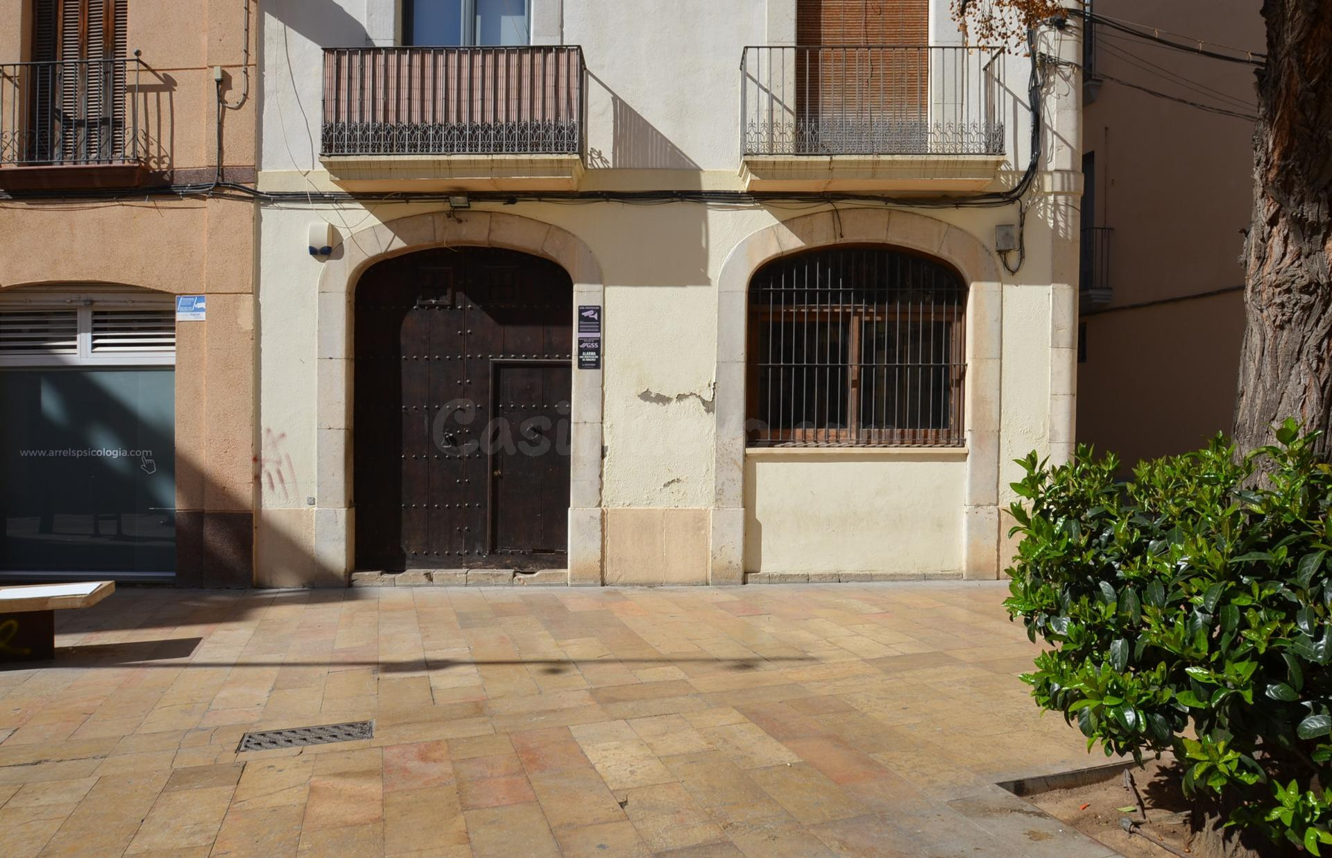 ¡GRAN OPORTUNIDAD! RESTAURANTE TOTALMENTE MONTADO SIN TRASPA - foto 2
