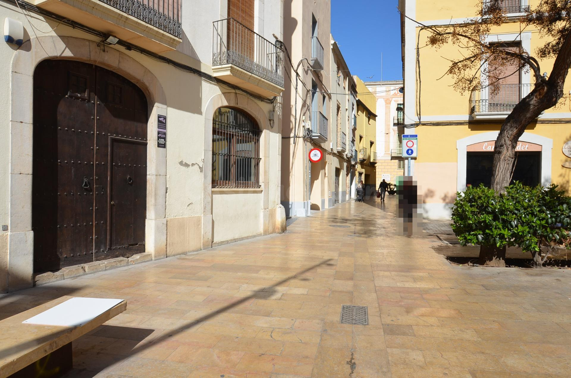 ¡GRAN OPORTUNIDAD! RESTAURANTE TOTALMENTE MONTADO SIN TRASPA - foto 4
