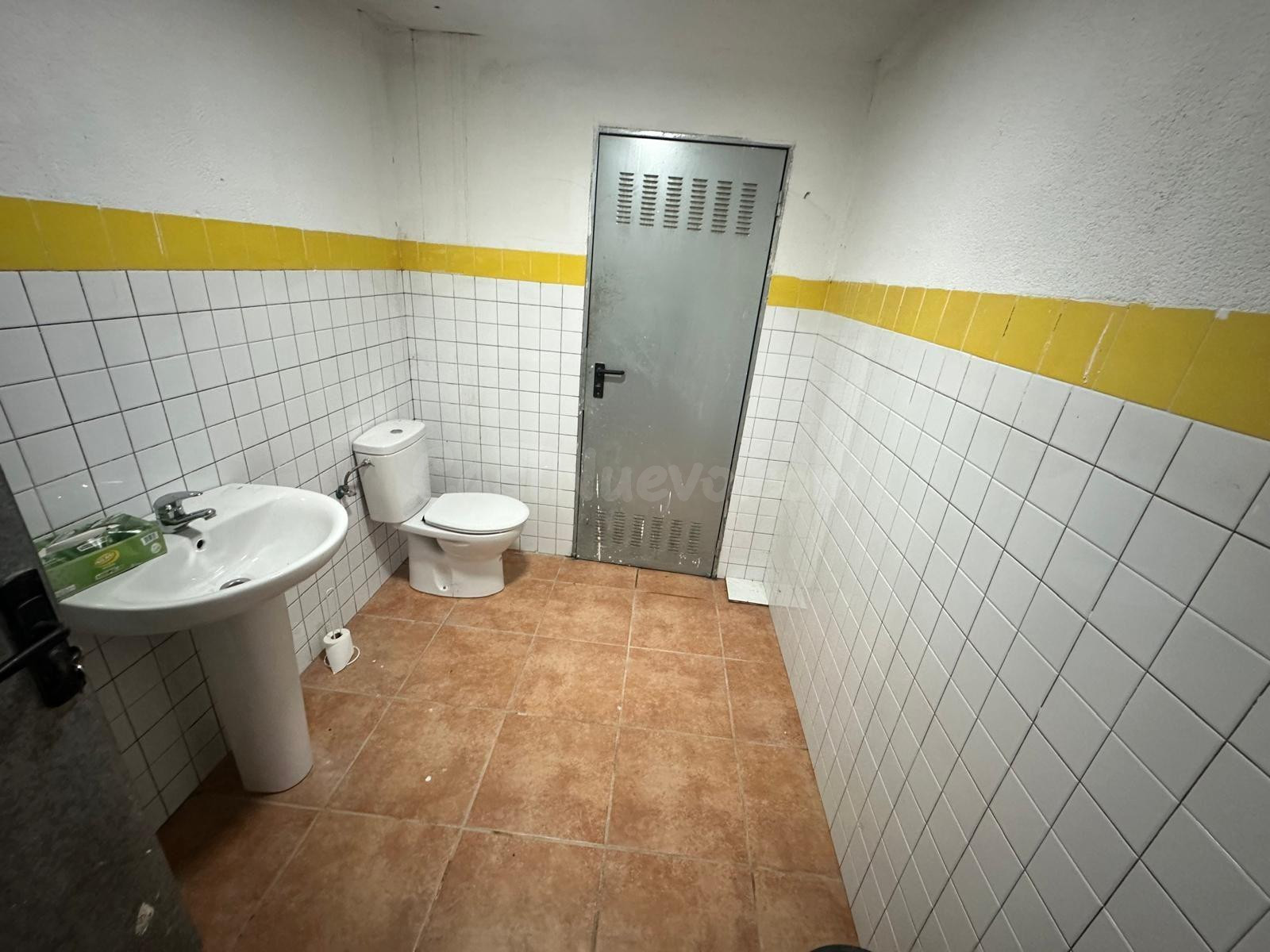 Nave con múltiples posibilidades - foto 4