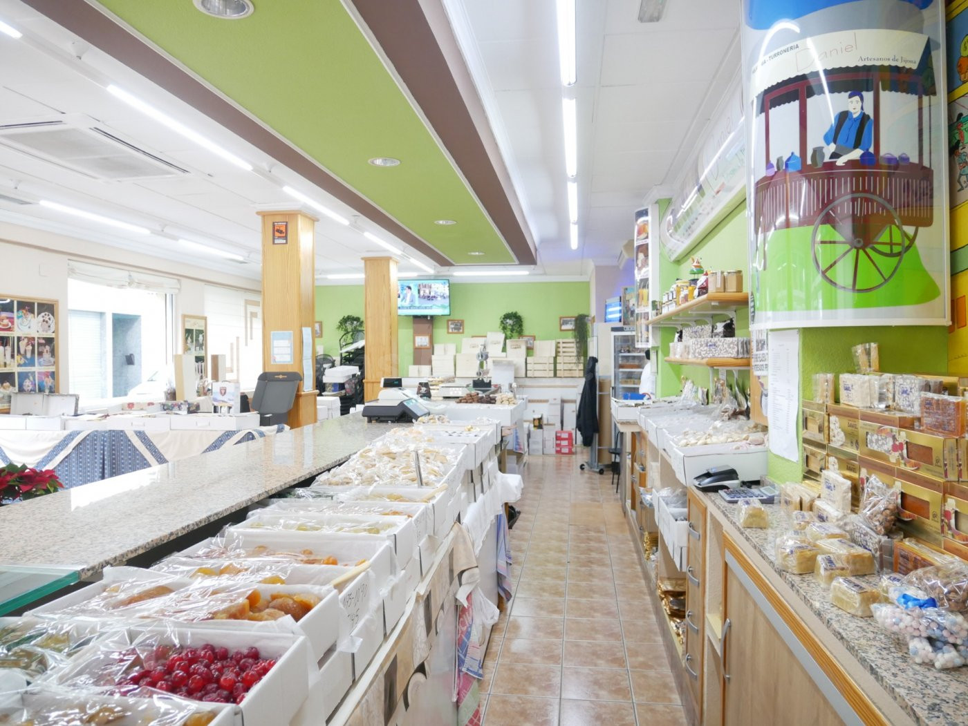 SE VENDE LOCAL Y NEGOCIO, UN PROYECTO DE VIDA EN ELDA - foto 3