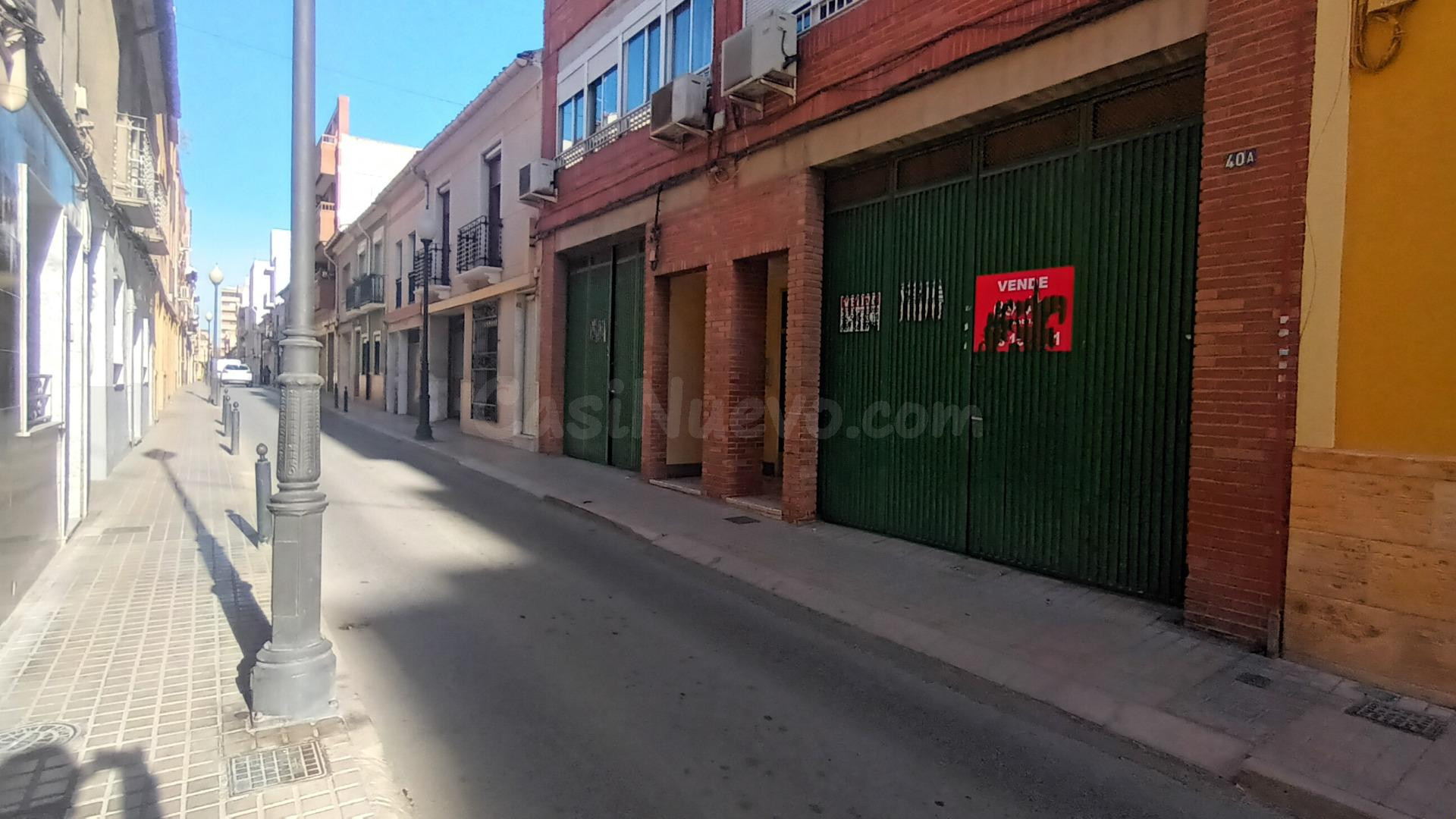Local comercial con C. Critóbal Amorós - foto 4