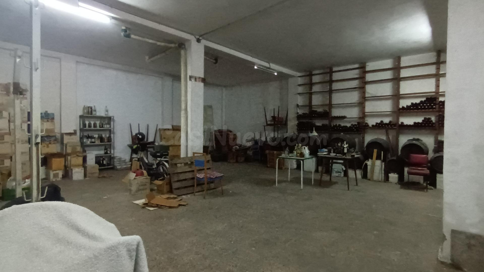 Local comercial con C. Critóbal Amorós - foto 5