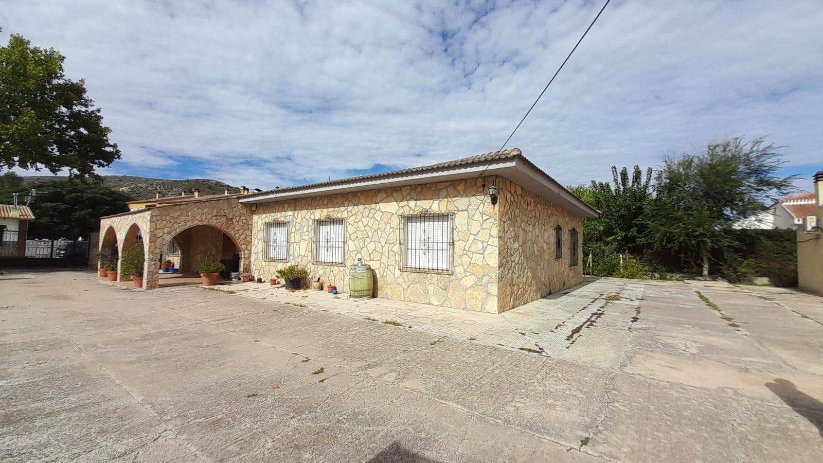 Compre hoy este chalet por debajo de su valor de mercado y d - foto 3