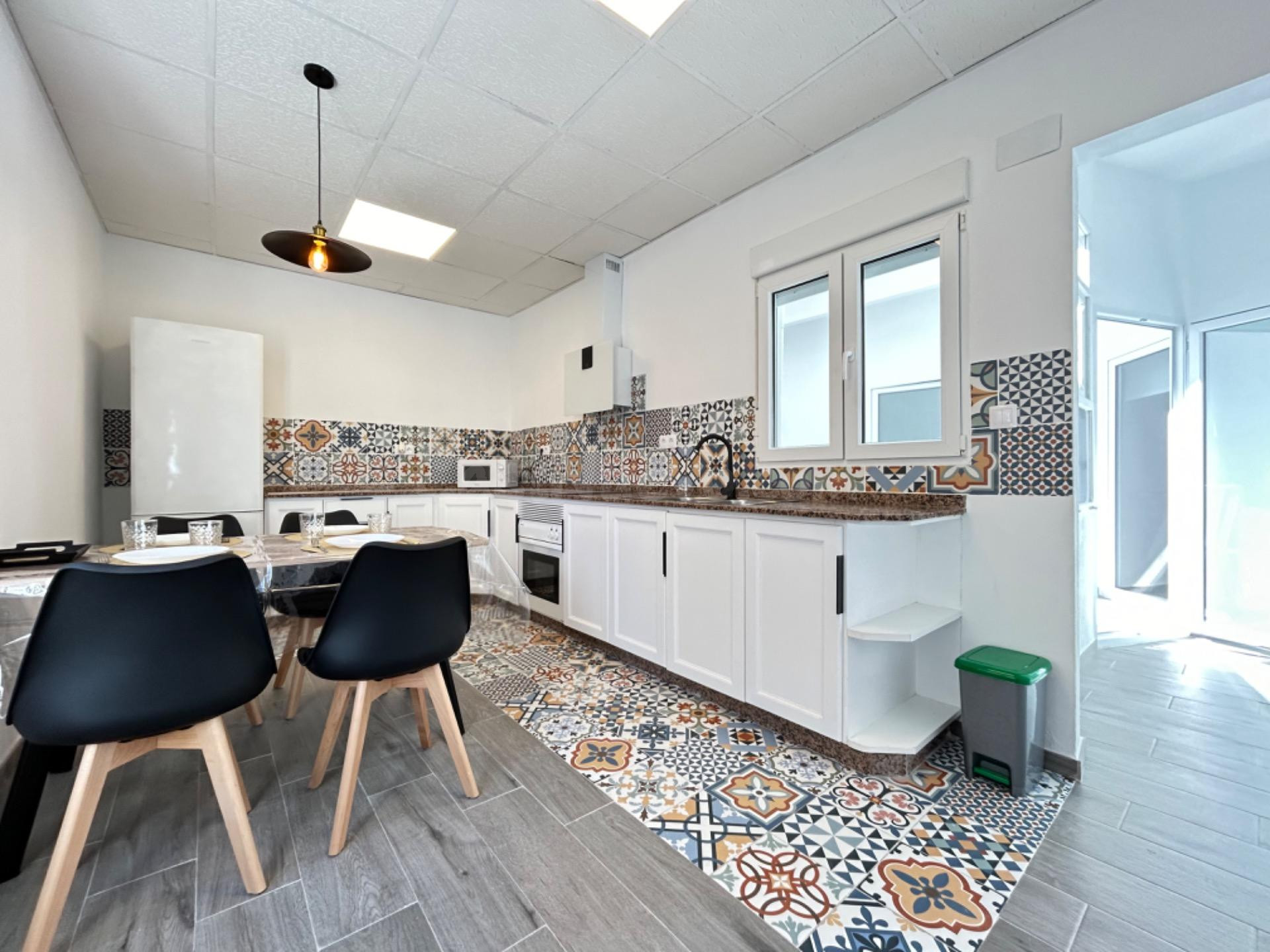 HABITACIÓN EN ALQUILER EN PISO ÁTICO CON GRAN TERRAZA - foto 4