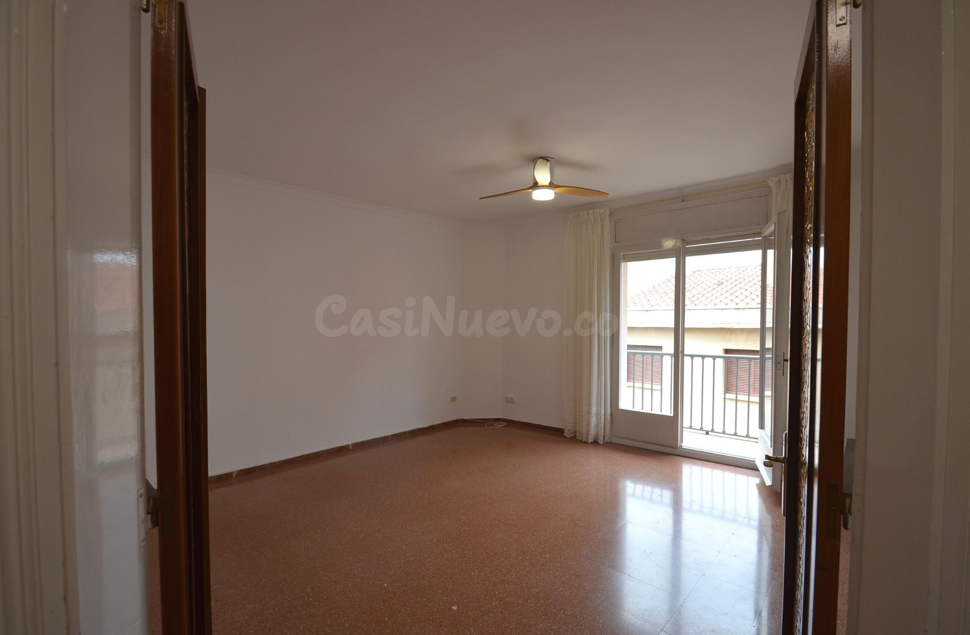 Se alquila piso muy céntrico como oficinas, despacho profesi - foto 3