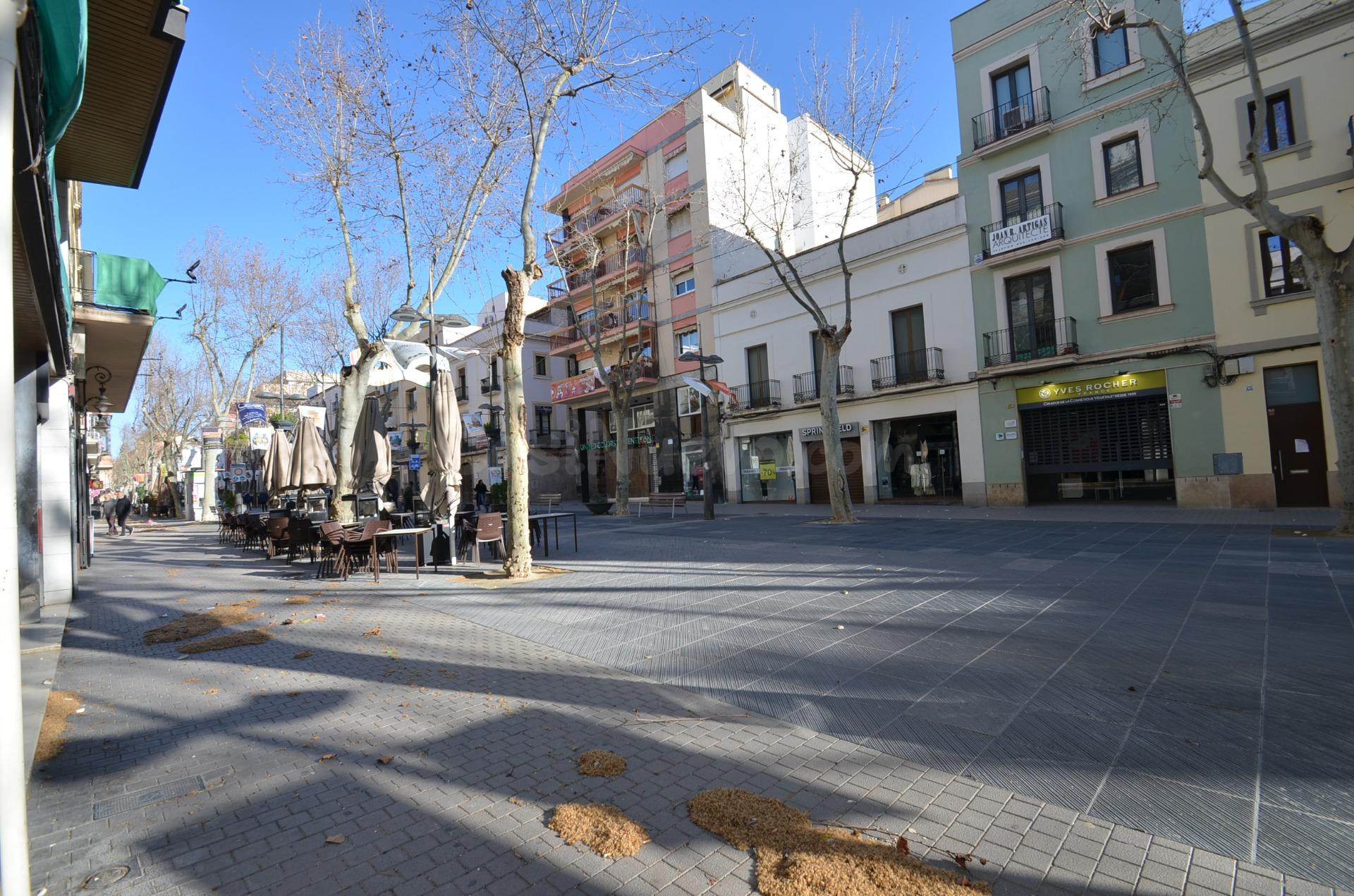 Posicione su marca donde están los mejores.LOCAL VIP EN LA R - foto 5