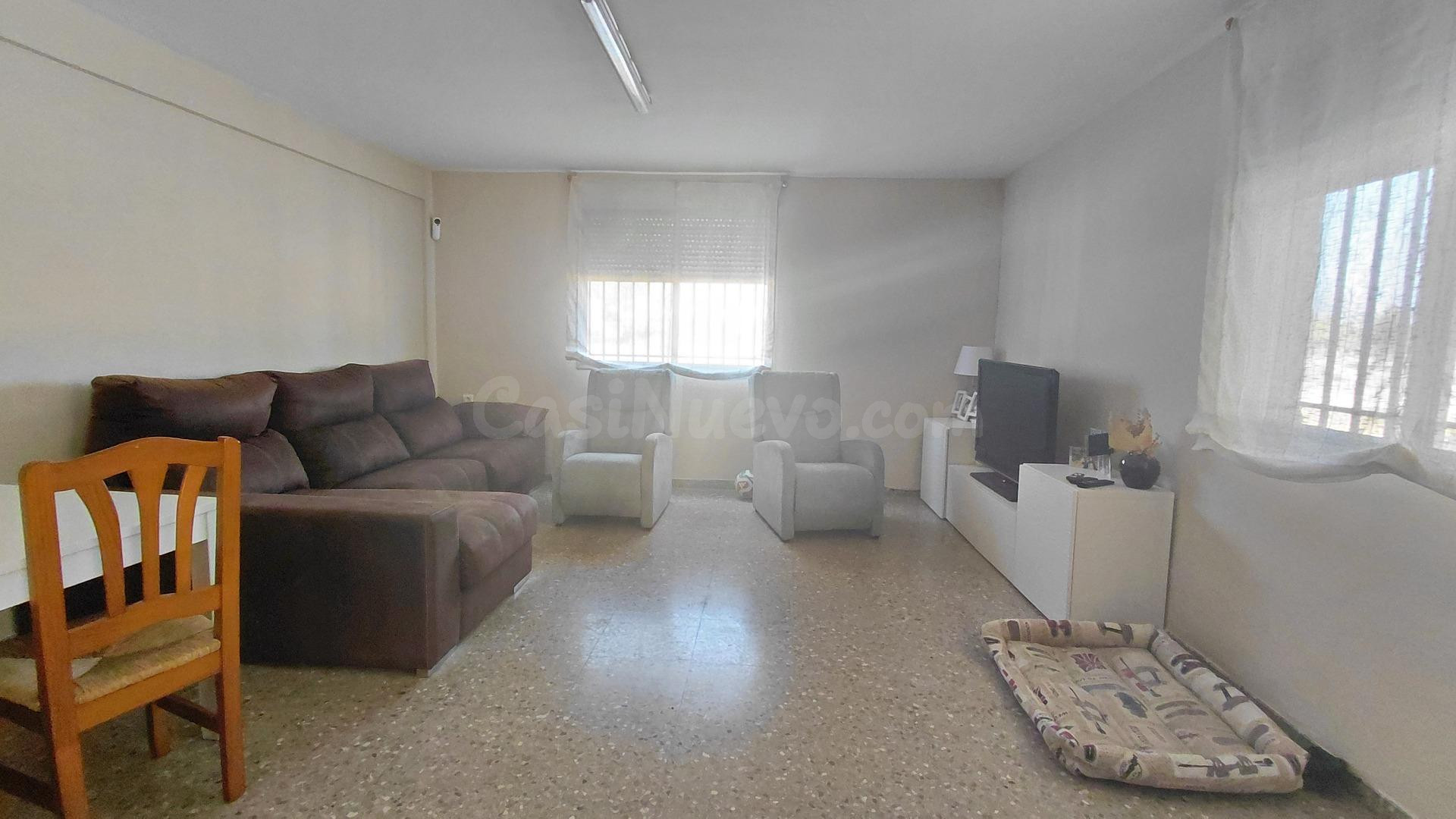 Casa de campo reformada a pocos minutos de Villena - foto 4