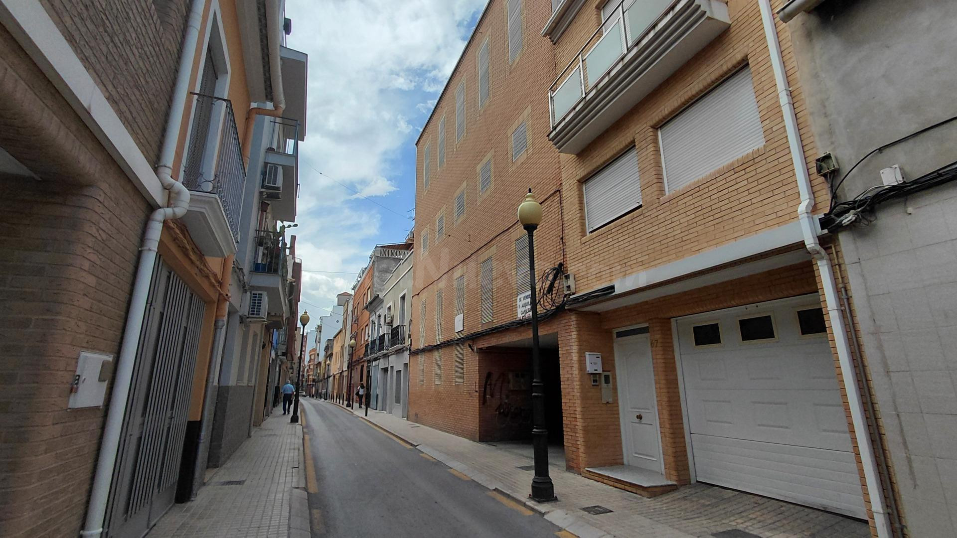 Plazas de garaje en el centro — desde 4.300  €