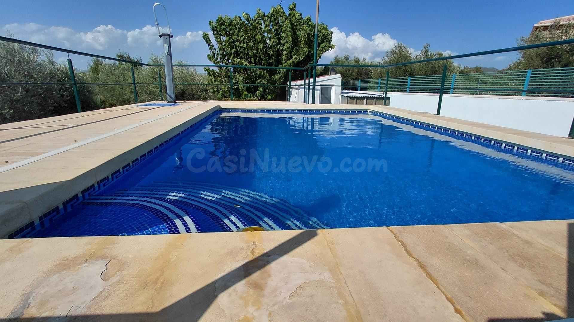 Casa de campo en perfecto estado, con piscina, huerto, garaj