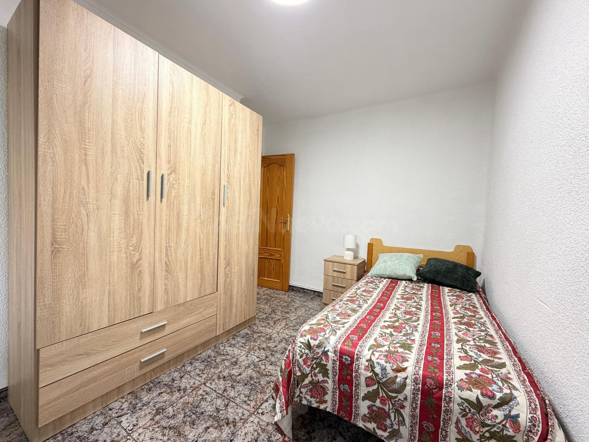 PISO REFORMADO EN LAS TRESCIENTAS DE ELDA - foto 3
