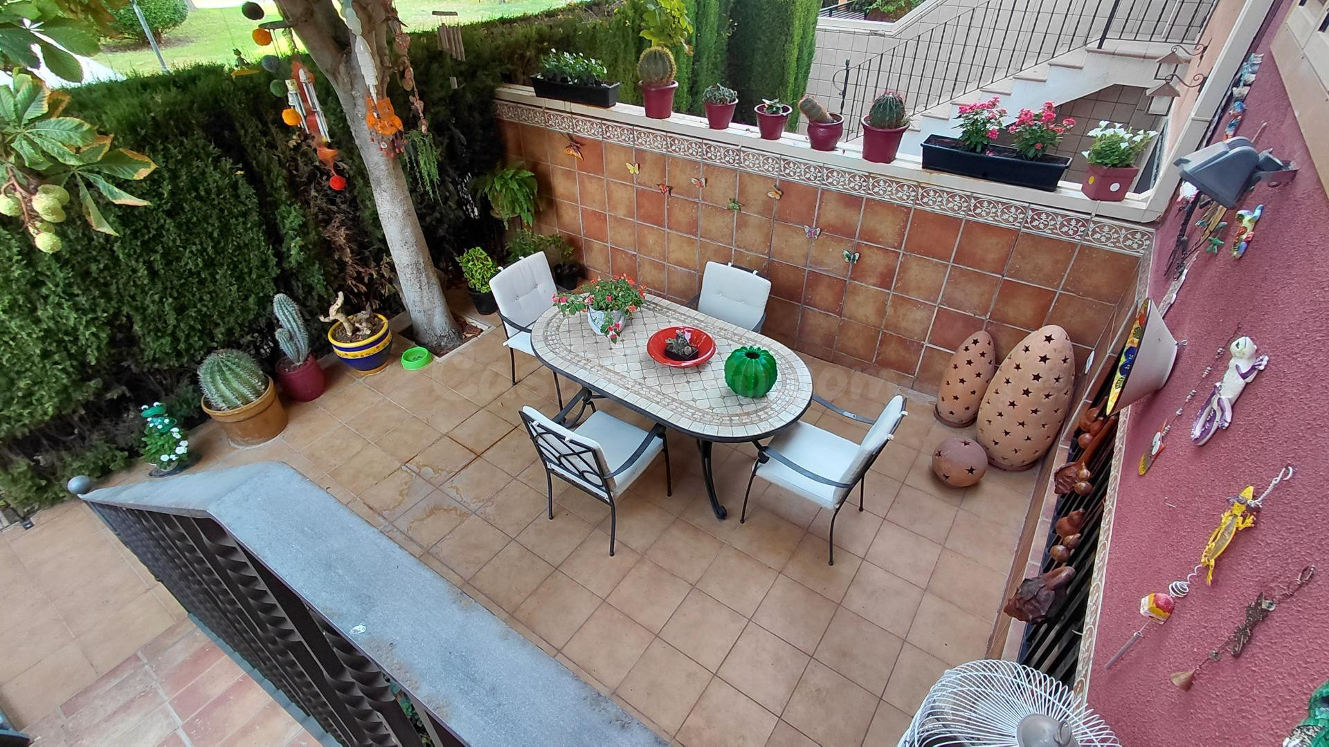 ADOSADO EN VENTA EN EL GREC – VILLENA - foto 4