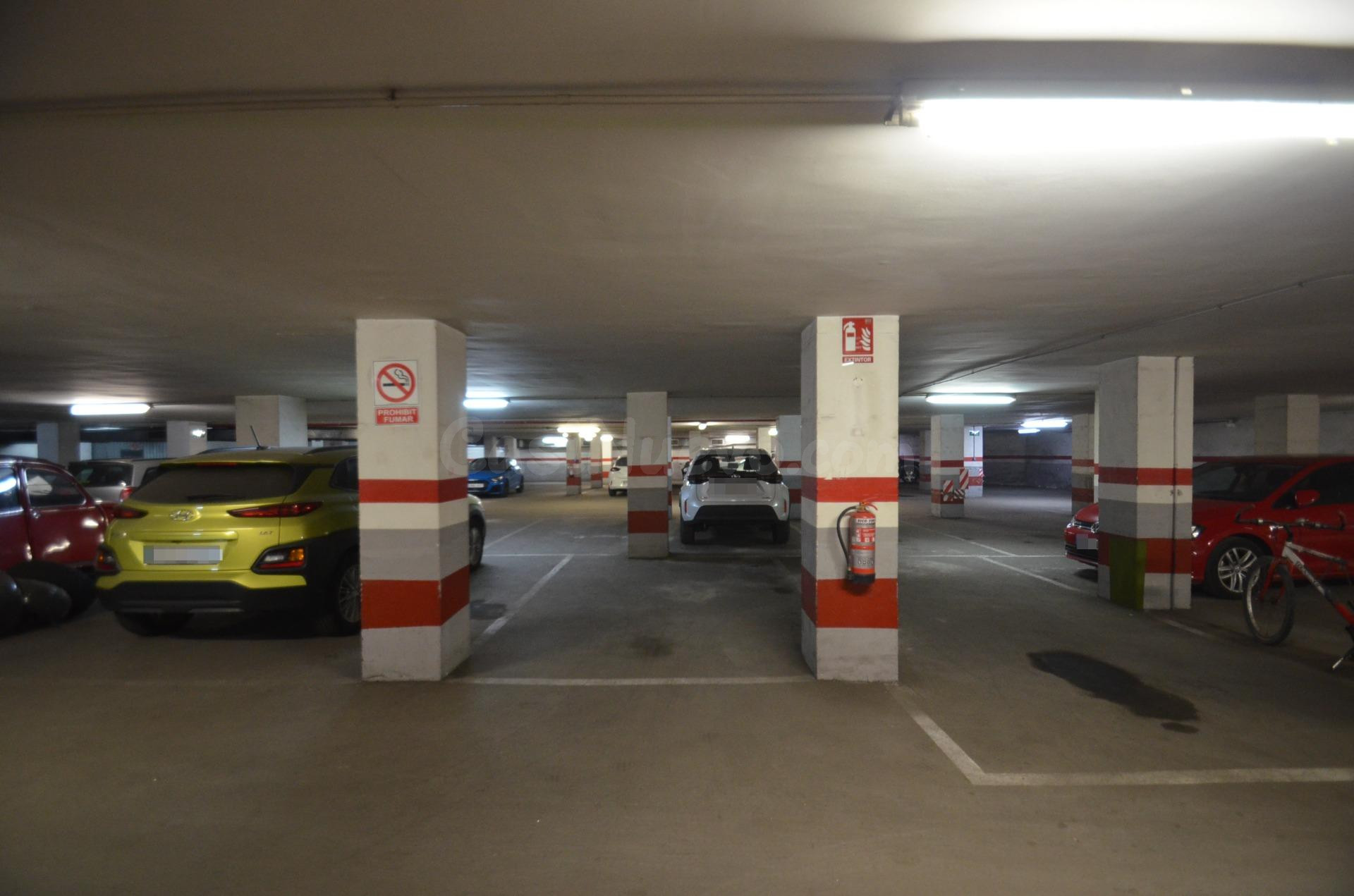 Plaza de párquing en venta en Rambla de la Pau
