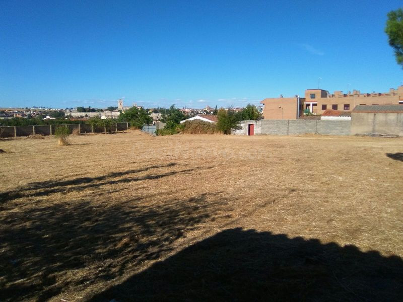 VENTA DE FINCA/SOLAR EN ZAMORA ZONA SAN FRONTIS CON construc - foto 4