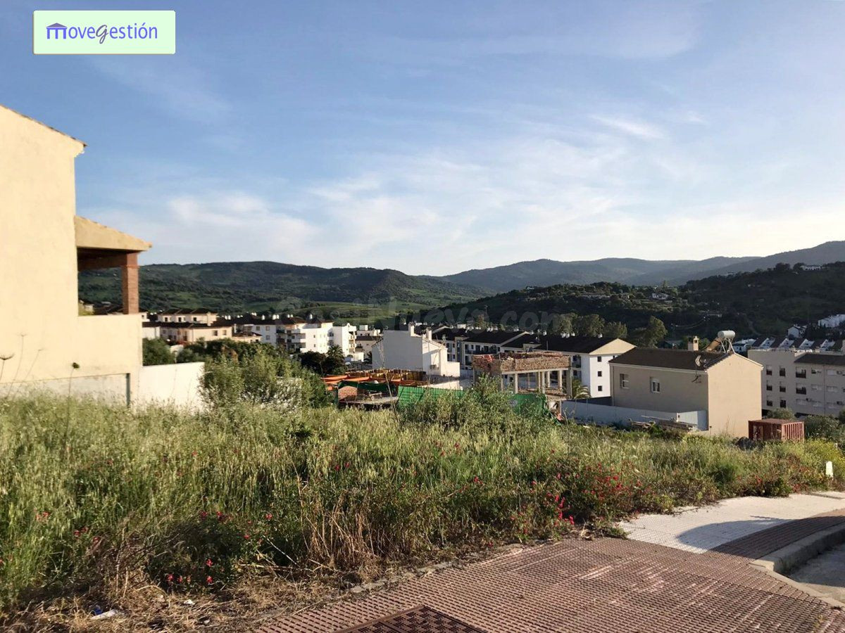 VENTA DE SOLARES EN ZONA DE EXPANSIÓN - UBRIQUE