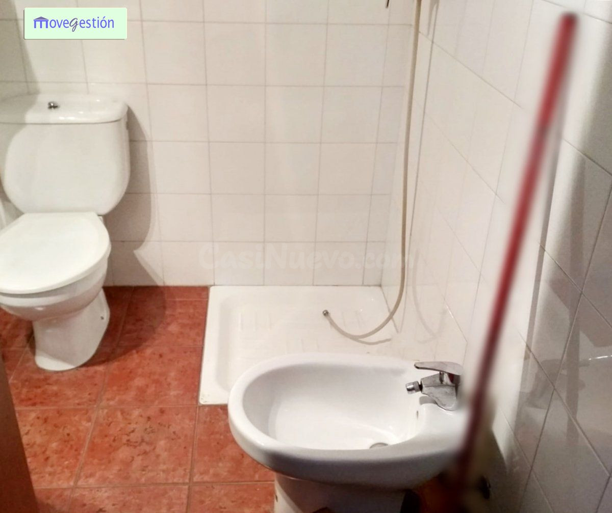 VENTA DE LOCAL COMERCIAL EN EL CASCO ANTIGUO - foto 2