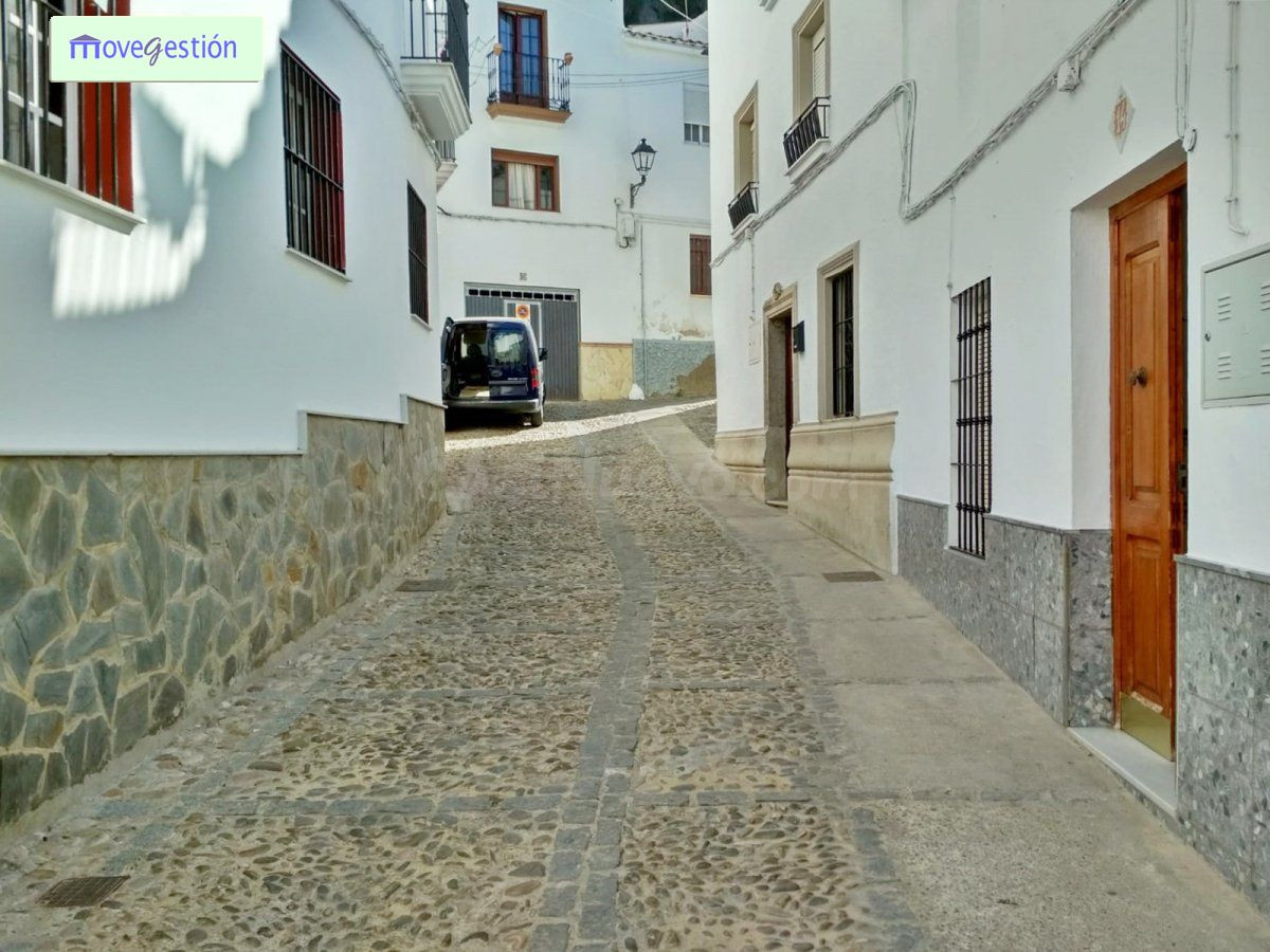 VENTA DE LOCAL COMERCIAL EN EL CASCO ANTIGUO - foto 3