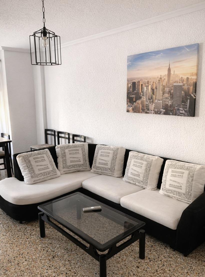 OPORTUNIDAD ALTABIX: 130 m2 con Garaje | Alta Rentabilidad y - foto 3
